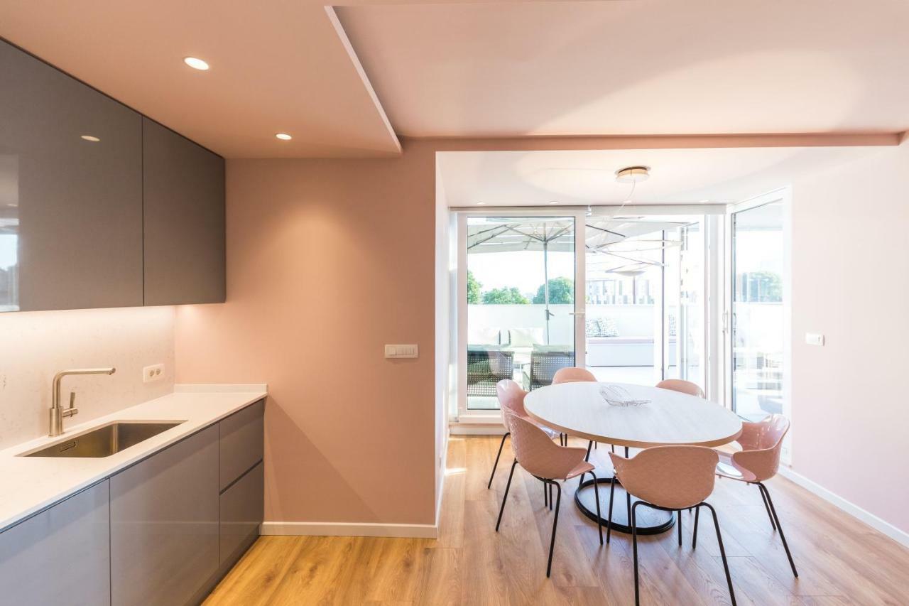 Glow Luxury Apartment With Terrace And Jacuzzi Split Exterior photo